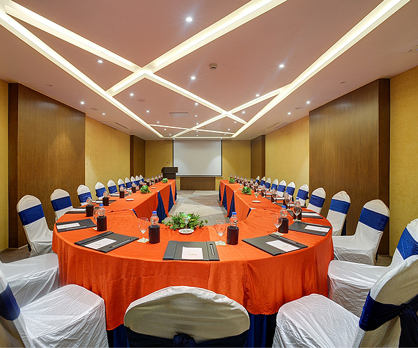 SUMMIT banquet hall at Cygnett Park Meghna , Bongaigaon SUMMIT banquet hall at Cygnett Park Meghna , Bongaigaon