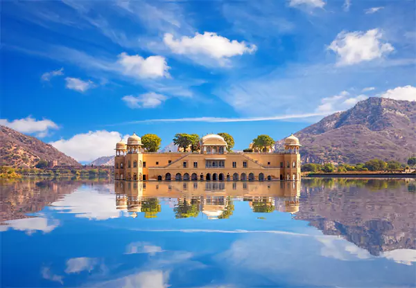 Get best online rates for hotels in Jaipur
