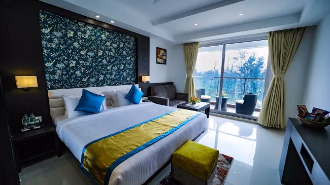 Superior Room With Balcony , Cygnett Inn Sea View